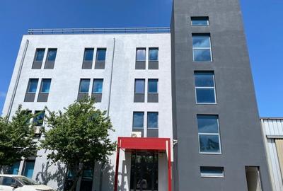 Birou, de 400 mp, în Central - 2