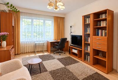 Apartament cu 2 camere decomandat în Berceni