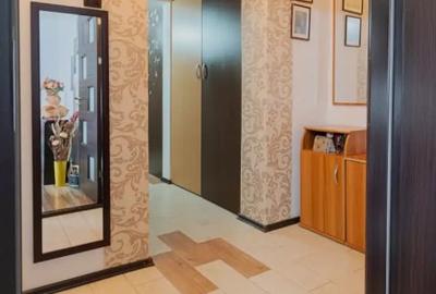 Apartament cu 3 camere decomandat în Inel II - 6