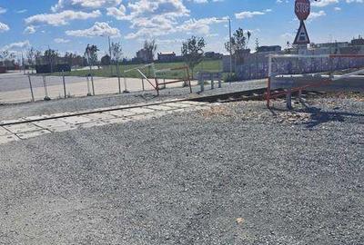Teren de 400 mp, în Central - 3
