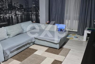 Apartament cu 2 camere semidecomandat, mobilat în Aleea Trandafirilor