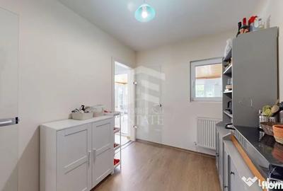 Casă cu 4 camere cu Teren 215 Mp în Cernica