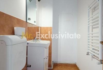 Apartament cu 4 camere decomandat în Craiovei
