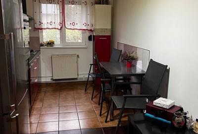 Apartament cu 2 camere semidecomandat în Central - 3