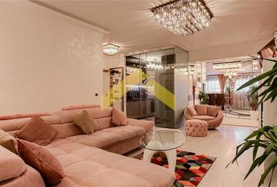 Apartament cu 3 camere decomandat, mobilat în UTA - 2