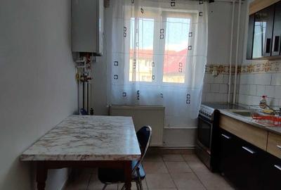 Apartament cu 2 camere decomandat în Complex Studențesc - 3