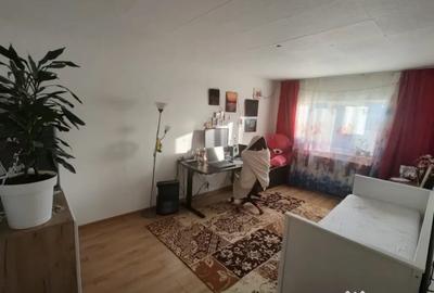 Apartament cu 3 camere decomandat în Central - 3