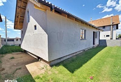Casă cu 3 camere cu Teren 300 Mp în Sânmartin - 11