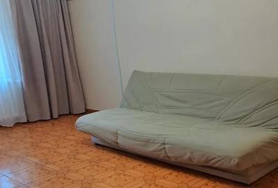 Apartament cu 3 camere decomandat, mobilat în Nerva Traian