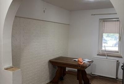 Apartament cu 2 camere semidecomandat în Sud