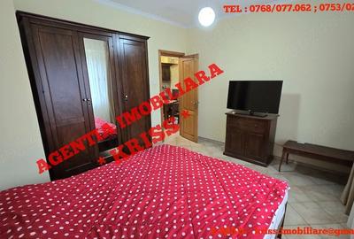 Apartament cu 3 camere decomandat în Prundu