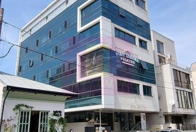 Apartament cu 2 camere decomandat în Floreasca