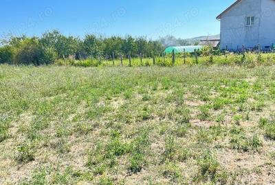 Teren de 1020 mp, în Ighiu