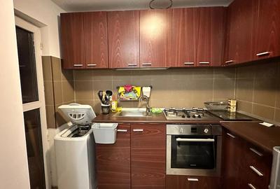 Apartament cu 2 camere decomandat în Berceni - 1