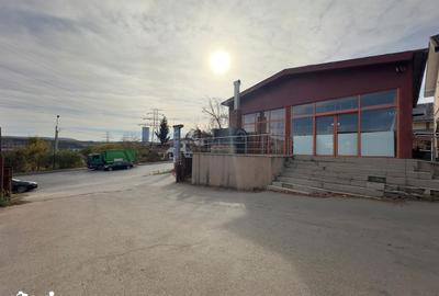 Spațiu comercial, de 1,000 mp, în Cug - 5
