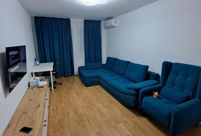 Apartament cu 3 camere decomandat, mobilat în Crângași