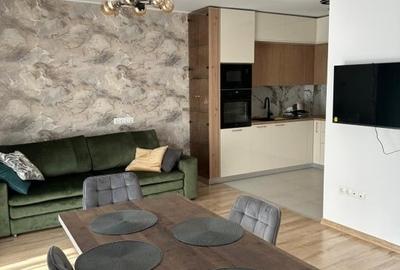 Apartament cu 2 camere semidecomandat în Avantgarden