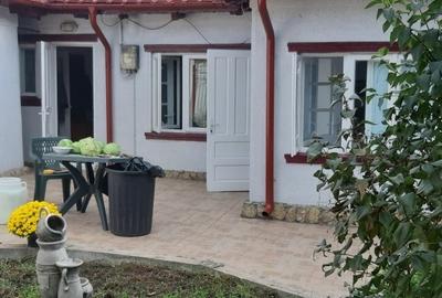 Casă individuală cu 3 camere cu Canalizare în Tomis II - 17