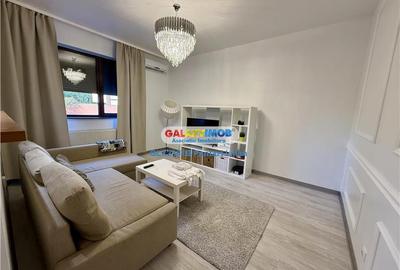 Apartament cu 2 camere semidecomandat, mobilat în Central