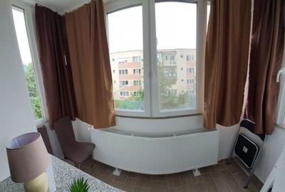 Garsonieră decomandată în Central