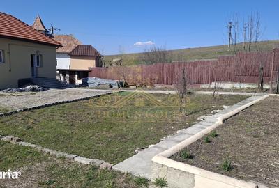 Casă cu 3 camere cu Teren 1200 Mp în Baciu