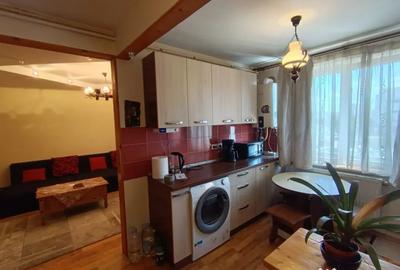 Apartament cu 2 camere decomandat în Ultracentral