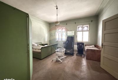 Casă cu 3 camere în Central