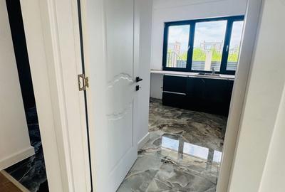 Casă cu 4 camere cu Teren 350 Mp în Tunari