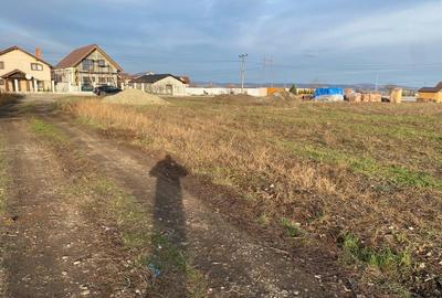 Teren Construcții intravilan de 502 mp, în Hălchiu - 2