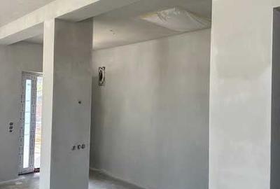 Casă cu 4 camere în Satu Nou de Jos - 1