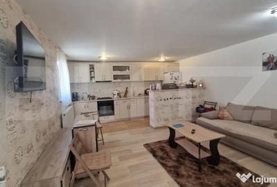 Casă cu 5 camere cu Teren 2235 Mp în Feldioara - 3