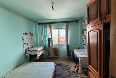Apartament cu 3 camere decomandat în Militari