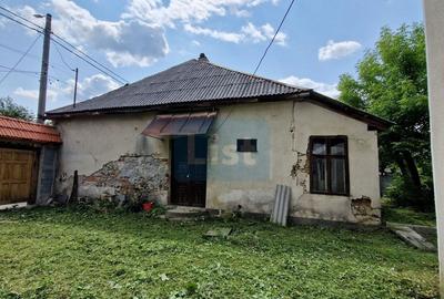 Casă cu 6 camere cu Garaj în Central - 13