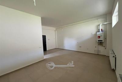 Garsonieră decomandată în Bucium - 2