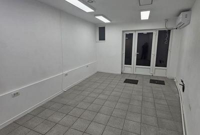 Spațiu comercial, de 34 mp, în Exterior Vest - 8