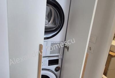 Apartament cu 3 camere semidecomandat în Vitan