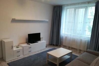 Apartament cu 2 camere semidecomandat în P-ța Sfinții Voievozi - 4