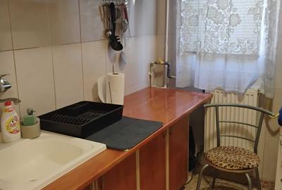 Apartament cu 2 camere decomandat în Vest
