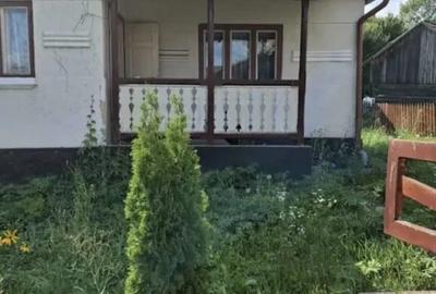 Casă cu 4 camere în Central - 4