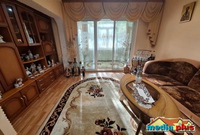 Apartament cu 2 camere decomandat în Micro 13 - 1
