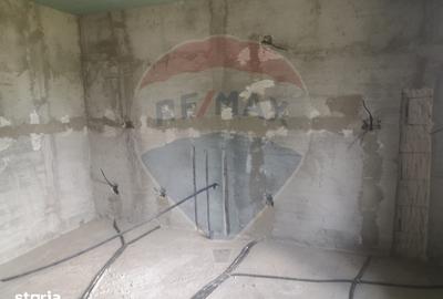 Casă cu 3 camere cu Teren 1200 Mp în Central - 8