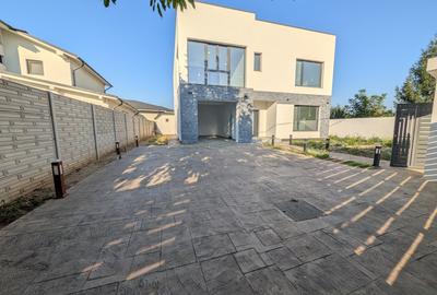 Casă individuală cu 5 camere cu Canalizare în Ștefăneștii de Jos