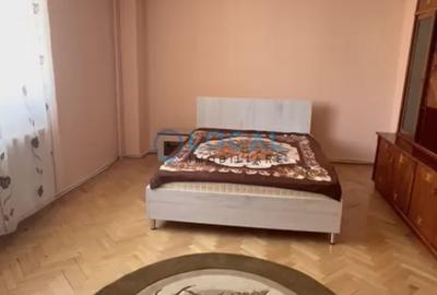 Apartament cu 3 camere decomandat în Mărăști