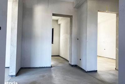 Casă cu 5 camere cu Teren 950 Mp în Vânători - 4