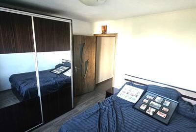 Apartament cu 2 camere decomandat în Drumul Taberei