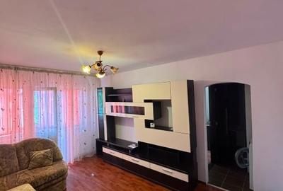 Apartament cu 2 camere semidecomandat în Galata - 3