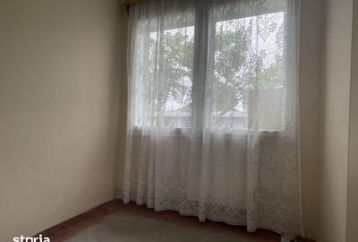 Casă cu 4 camere cu Teren 197 Mp în Central - 3