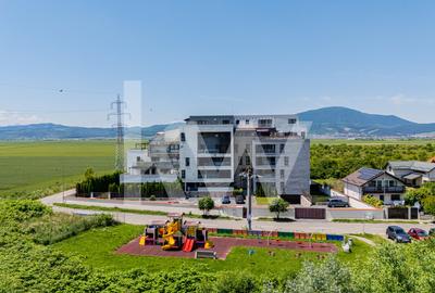 Apartament cu 3 camere semidecomandat, mobilat în Ghimbav - 14