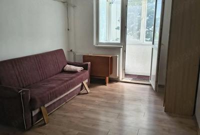 Apartament cu 2 camere semidecomandat în Pantelimon