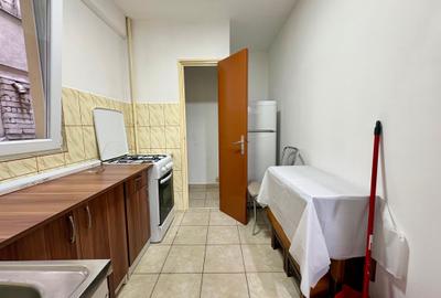 Apartament cu 2 camere decomandat în Eroii Revoluției - 12